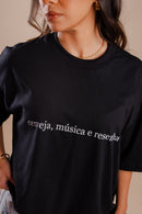 T-SHIRT CERVEJA, MÚSICA E RESENHA